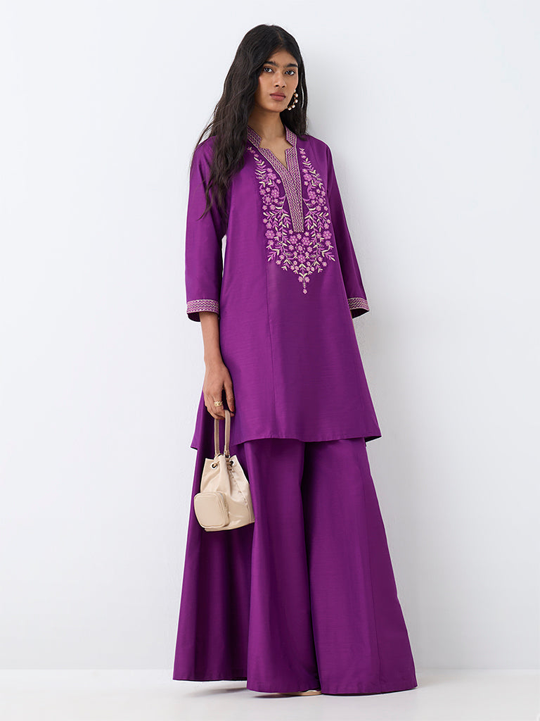Purple Floral Embroidered A-Line Kurta — photo 2