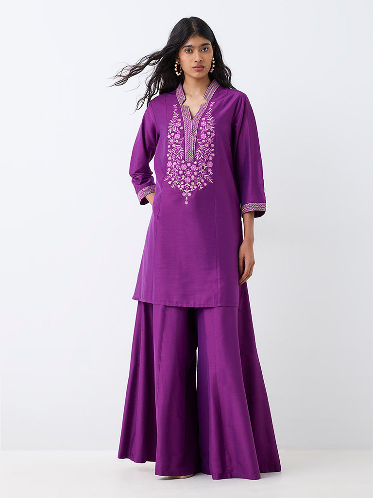 Purple Floral Embroidered A-Line Kurta — photo 1