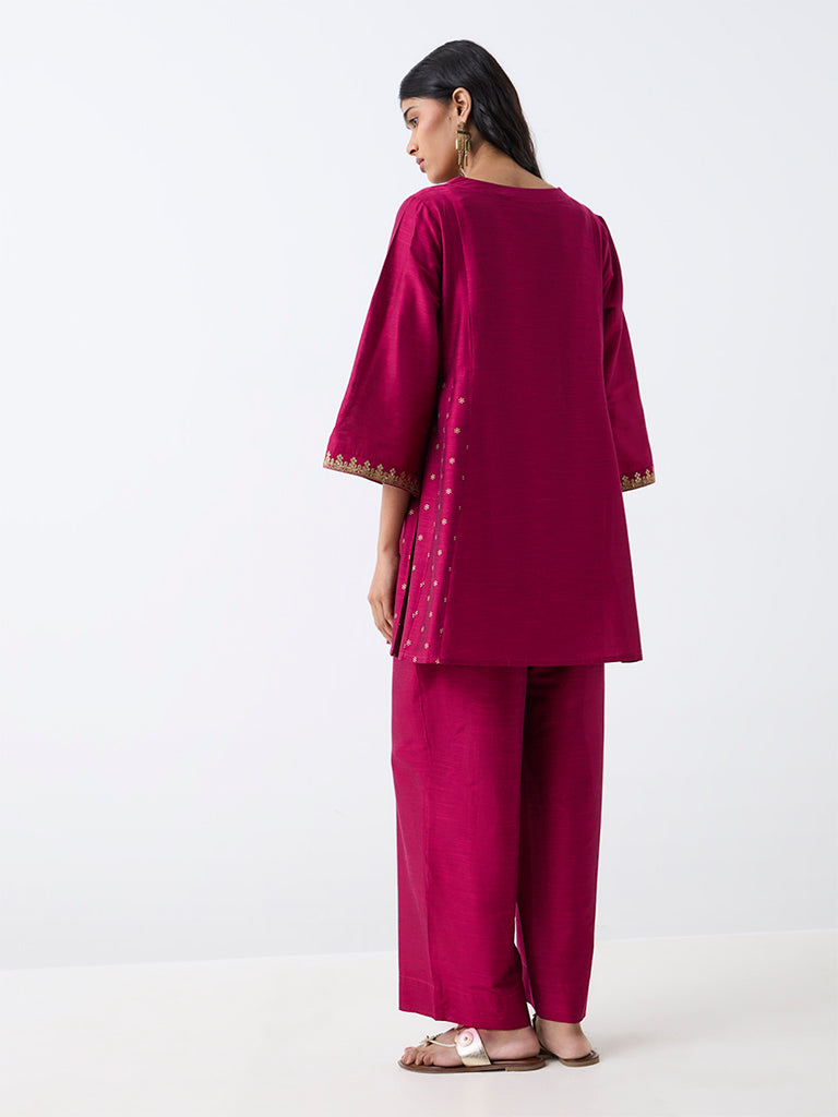 Fuchsia Paisley Embroidered Kurti — photo 4