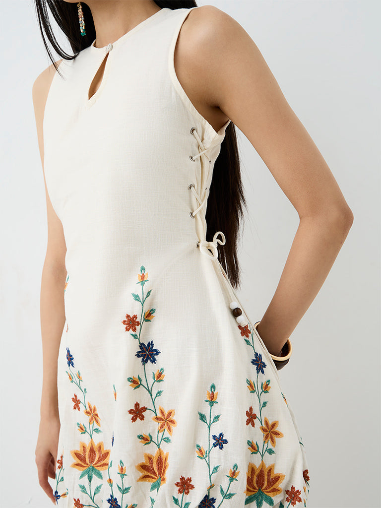 Bombay Paisley Off-White Floral Embroidered Cotton Bubble Dress — photo 3