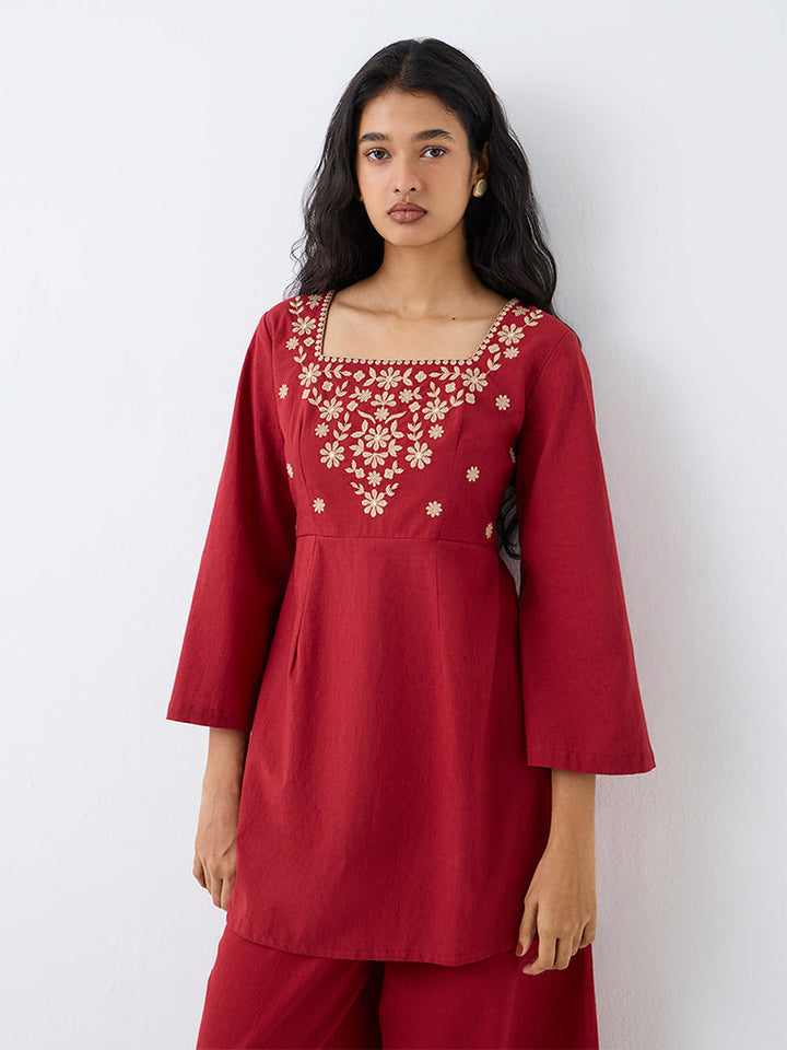 Red Floral Embroidered Kurti and Cotton Farshi Salwar Set