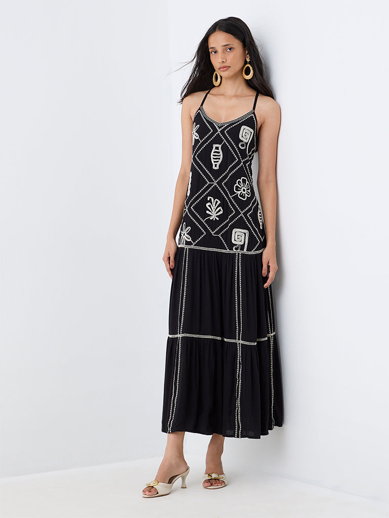 LOV Black Embroidered Drop-Waist Cotton Dress — photo 2